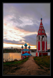 VladN 
An evening  in Tutaev (Вечером в Тутаеве) 
2008-12-23 18:24:53