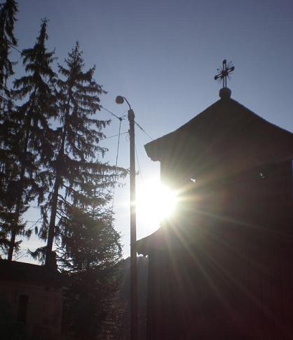 Clopotnita cimitirului manastirii Agapia...