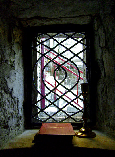 појнички прозор / chanter's window
