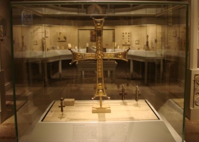 Cross
