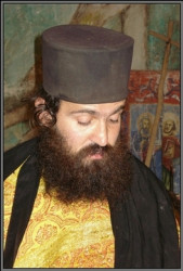Timothey 
йеромонах Никанор/monk Nikonor 
2009-01-30 16:18:25