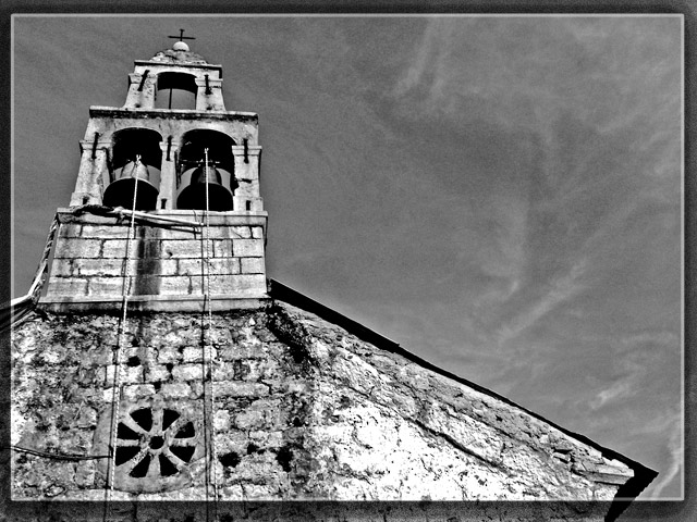 standing,... watching,....counting ... /  стојећи,... смотрећи... бројећи ... 