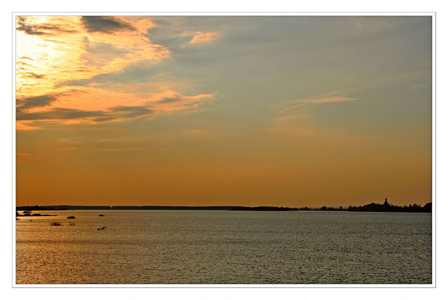 At Volga river opens (На волжских просторах)