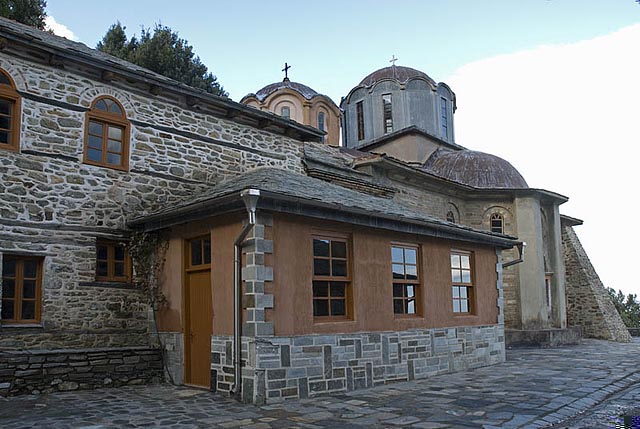Κυριακό Ι. Σκήτης Ιβήρων - H. Skete Iveron's kyriakon 