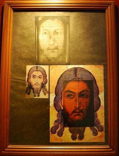 Sovrapposizione tra la Veronica e il Santo Volto di Novgorod