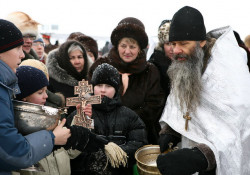 shkvarya 
Крещение на Оби. 2008 г. 
2009-03-18 10:11:21