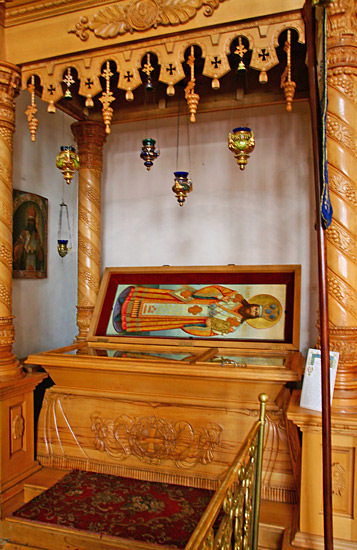 Raka of Consecrator Dimitry (Рака святителя Димитрия)