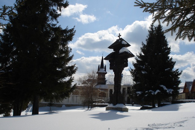 Oasa Monastery (Sureanu mountains, 1400 m)