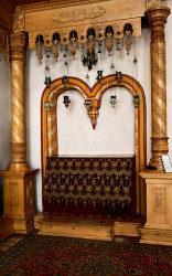 VladN 
Tomb of St.Iacob (Гробница преподобного Якова) 
2009-04-12 15:44:40