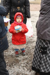 seremyaga 
малышка с куличами 
2009-04-18 20:56:19
