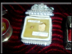 teo 
 Sf Moaste/ Holy relics 
2009-04-25 21:33:27