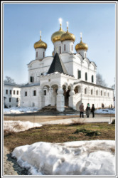 jesse 
Ipat`evskiy monastery, Kostroma, Russia 
2009-04-28 09:15:36