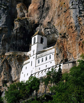 manastir Ostrog
