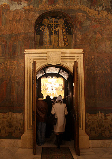 New Year's Eve at Patriarchal Cathedral, Bucharest