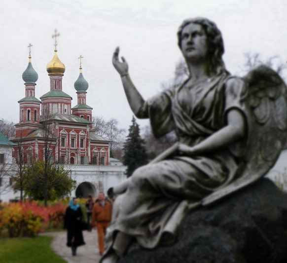 Новодевички манастир, Москва
