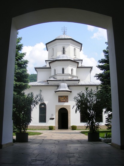 Biserica Manastirii Tismana
