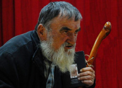 sapuric 
СВЕШТЕНИК АЛЕКСА 
2009-05-03 18:58:46