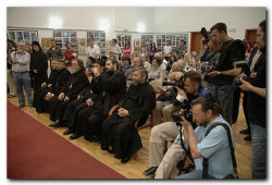 Hilandarac 
5 година дружења 
2009-05-10 14:18:48