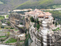 sunshine_10 
Meteora 
2009-05-17 19:55:51