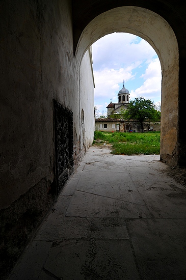 Biserica Palatului Brâncovenesc de la Potlogi   # 2