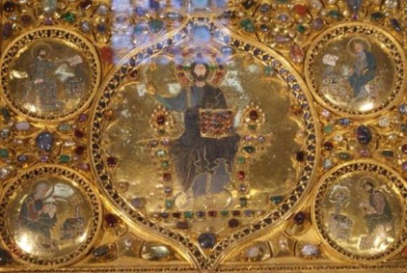 Pantokrator V