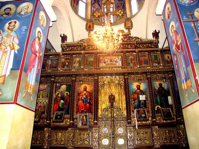 Иконостас храма Четрдесетнице на Гори кушања
