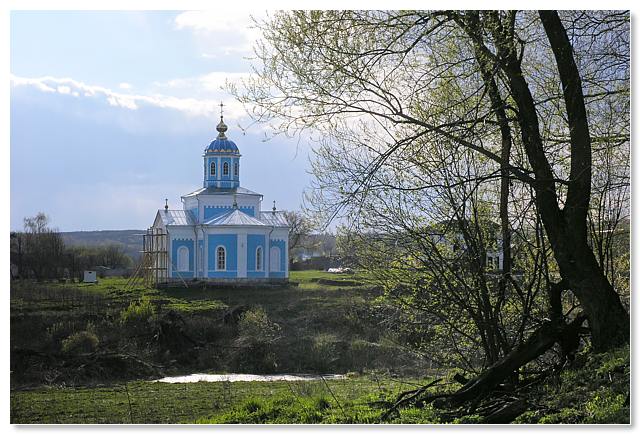 Церковь Казанской иконы Божией Матери. Першино.