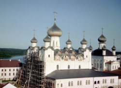 PM 
Собор Соловетского монастыря 
2009-06-03 22:11:35