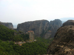 dredik 
Roussanou Monastery, Meteora 
2009-06-08 22:12:40