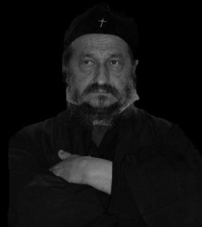 sapuric 
УМИРОВЉЕНИ ЕПИСКОП 
2009-06-10 23:00:15