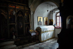 СаваД 
Мошти св. Петра Цетињског 
2009-06-11 17:44:25