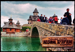 Tixy 
Манастир Светог Николе, Етно село Станишићи у Бијељини 
2009-06-16 22:19:02