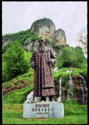 Tixy 
Епископ Николај Жички, манастир Соко, Љубовија 
2009-06-22 23:02:09