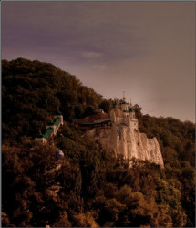 Asiral 
Perla muntilor / The pearl of the mountains 
2009-06-23 22:55:39
