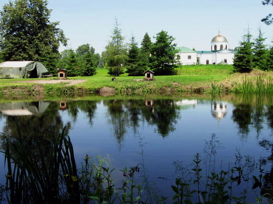 Jableczna Monastery