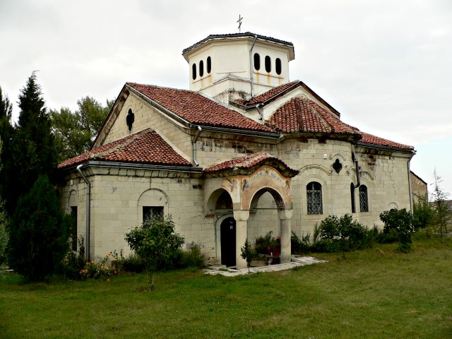 Храм ” Св. Неделя”