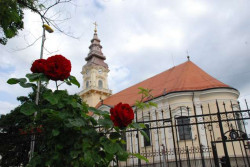 maksim 
Храм Св. Николаја Мирликиског чуд. 
2009-07-23 23:43:31
