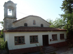 svetlak 
Църквата "Св. Георги" в Каварна / Church St. George, Kavarna 
2009-07-28 06:27:53