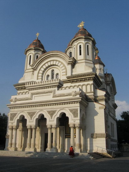 Catedrala Arhiepiscopală din Galaţi