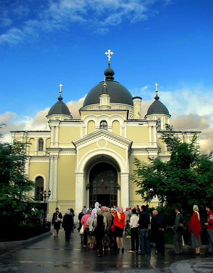 Покровский монастырь