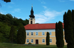 Isa 
Манастир Ново Хопово 
2009-08-04 09:27:06