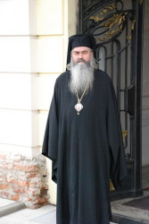 maksim 
Митрополит Варне Кирил 
2009-08-05 22:55:57
