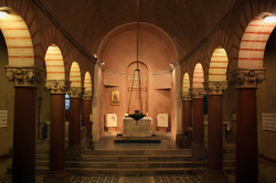nikosart 
Église St-Irénée (Church of St. Irenaeus), Lyon 
2009-08-20 17:33:07