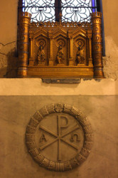 nikosart 
Reliquary with relics of St. Irinaeus of Lugdunum (125-202) and of the Holy Martyrs of Lyon (d. 177) 
2009-08-23 18:35:08