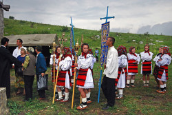ovidiu_m 
hram (2) 
2009-08-26 15:57:05