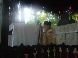 c.serafim 
"Si ne iarta noua greselile noastre..." 
2009-08-31 10:31:46