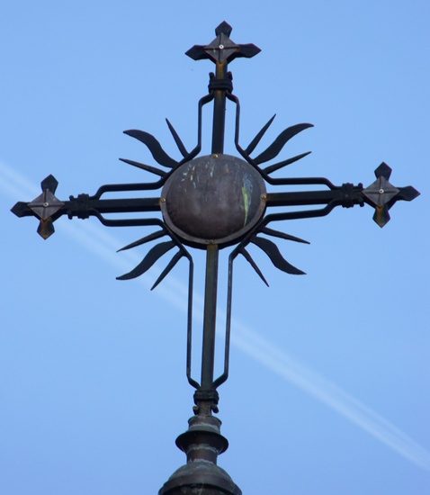 Crucea de pe biserica