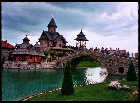 Манстир Св. Николе, Етно село Станишићи, Бијељина