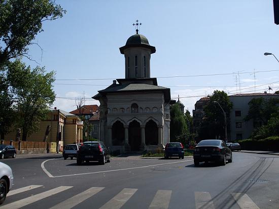 Tare in mijlocul vitregiilor lumii