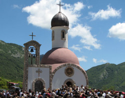 DejanLazarevic 
Црква посвећена Св. Сергију Радоњешком 
2009-09-07 22:26:29